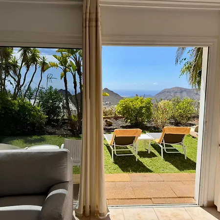 Casa Lilo, En Jardin Grande,con Gran Piscina, Con Pergola Y Barbacoa * Арона
