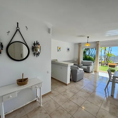 Вилла Casa Lilo, En Jardin Grande,con Gran Piscina, Con Pergola Y Barbacoa *