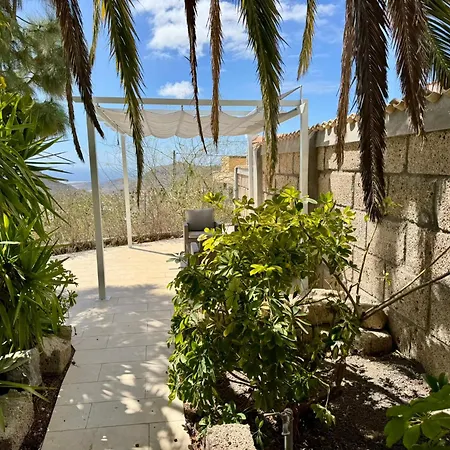Вилла Casa Lilo, En Jardin Grande,con Gran Piscina, Con Pergola Y Barbacoa *