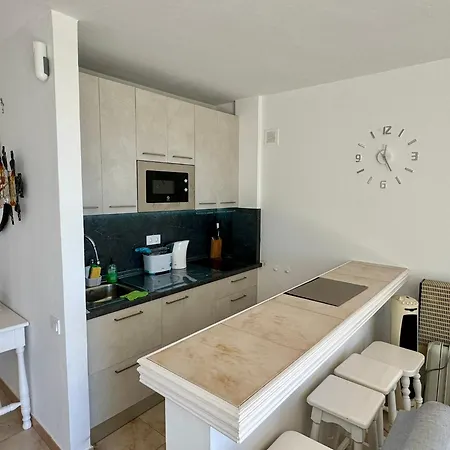 Вилла Casa Lilo, En Jardin Grande,con Gran Piscina, Con Pergola Y Barbacoa